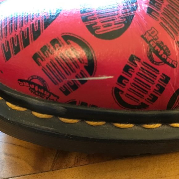 Dr Martens - Made in England – Red DM footprint & logo - 8 hole leather boots - Picture 11 of 15